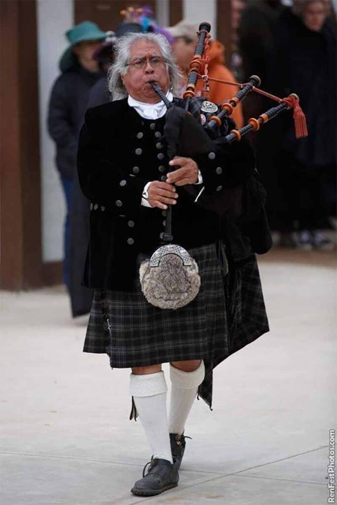 Rudy Quiroga at Texas Renaissance Festival, from the Old Geezers Learning Bagpipes page on Facebook